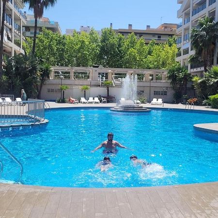 Platan Apartment Salou Bagian luar foto